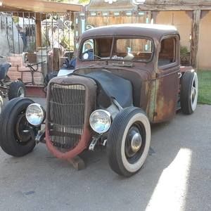 Meet your Posher, Marc